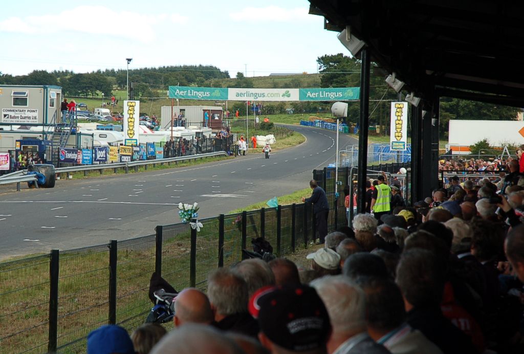 Az Ulster GP célegyenese