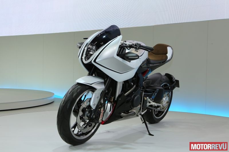 Bemutatók és kiállí­tások Suzuki a 43. Tokyo Motor Show-n