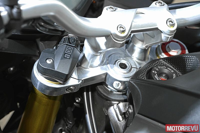 Motorok Aprilia Caponord 1200