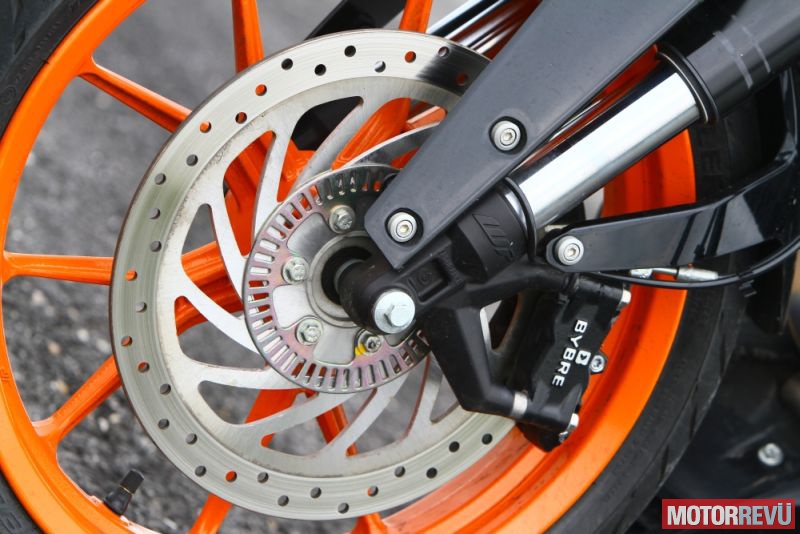Motorok KTM 390 Duke ABS Motorok KTM 390 Duke ABS