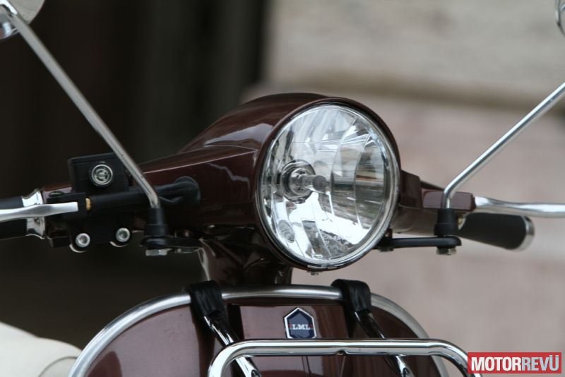 Motorok LML Star Deluxe 4S Bicolor/CVT Motorok LML Star Deluxe 4S Bicolor/CVT