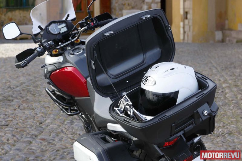 Motorok Suzuki DL1000 V-Strom 2014 Motorok Suzuki DL1000 V-Strom 2014