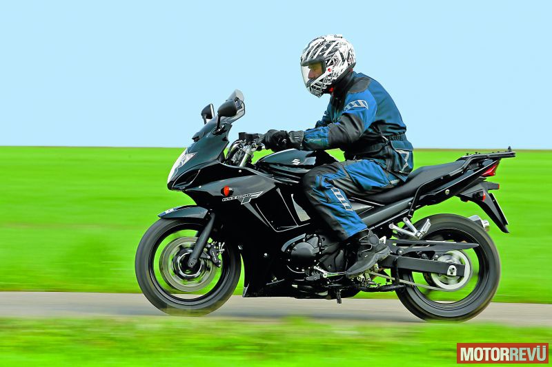 Motorok Tesztek galériája Allrounderek 2013