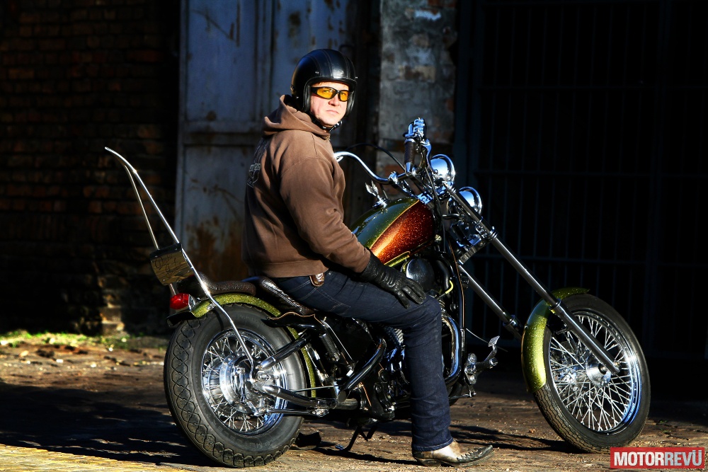 Motorok Custom sarok Double Freerdom: Honda Shadow easy rider módra Motorok Custom sarok Double Freerdom: Honda Shadow easy rider módra