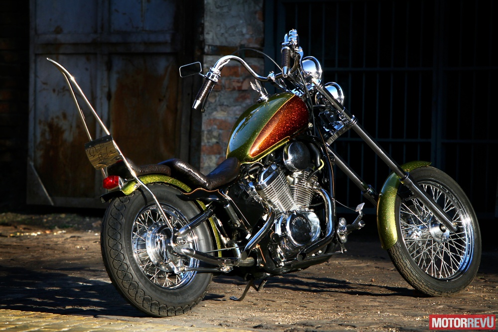 Motorok Custom sarok Double Freerdom: Honda Shadow easy rider módra Motorok Custom sarok Double Freerdom: Honda Shadow easy rider módra