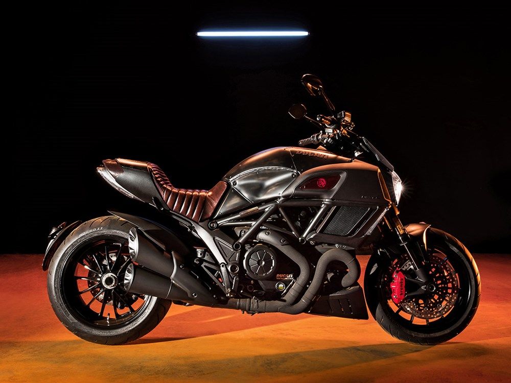 Motorok Ducati Diavel Diesel