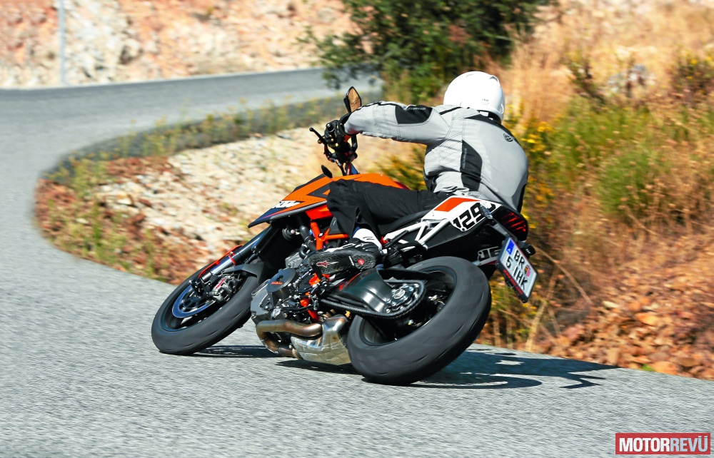 Motorok KTM 1290 Super Duke R