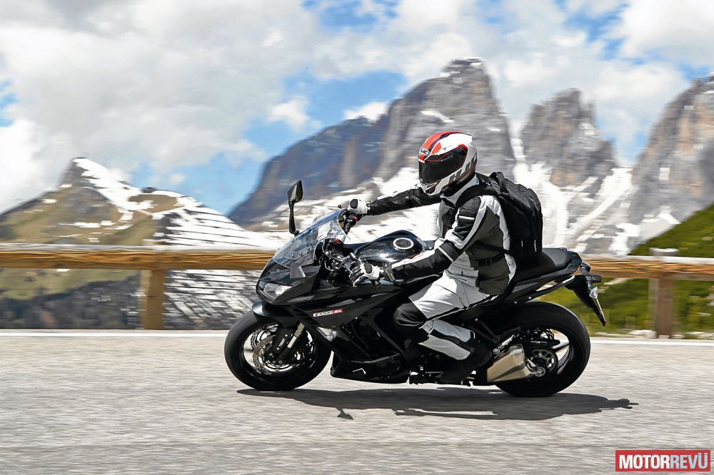 Motorok Tesztek galériája AlpenMasters 2014 Motorok Tesztek galériája AlpenMasters 2014