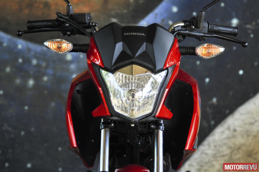 Motorok Tesztek galériája Honda CB125F (2015) Motorok Tesztek galériája Honda CB125F (2015)