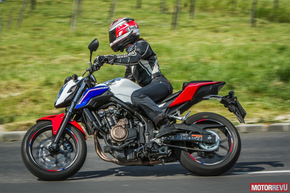Motorok Tesztek galériája Honda CB500F (2016) Motorok Tesztek galériája Honda CB500F (2016)