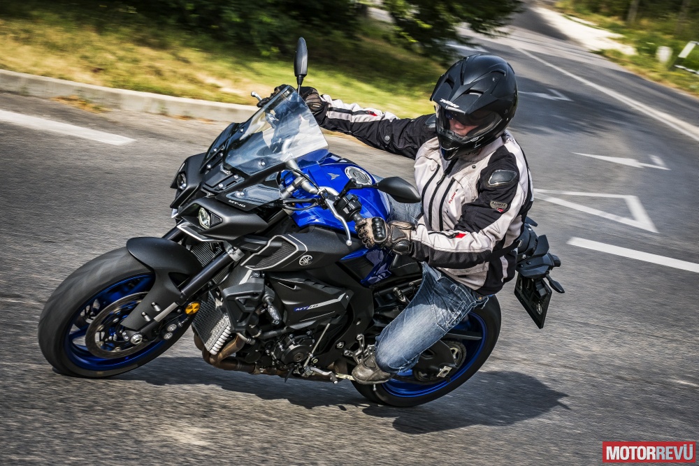Motorok Tesztek galériája Yamaha MT-10 (2016) Motorok Tesztek galériája Yamaha MT-10 (2016)