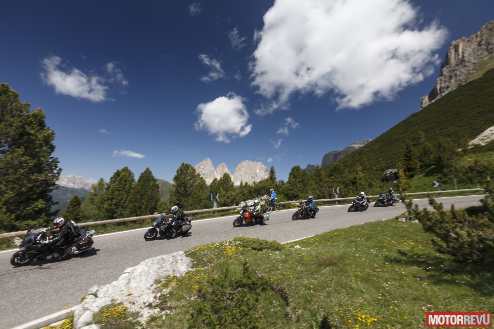 Motorok Tesztek galériája AlpenMasters 2014 Motorok Tesztek galériája AlpenMasters 2014