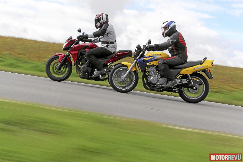 Motorok Tesztek galériája Honda CB500 (1998) és CB500F (2013) Motorok Tesztek galériája Honda CB500 (1998) és CB500F (2013)