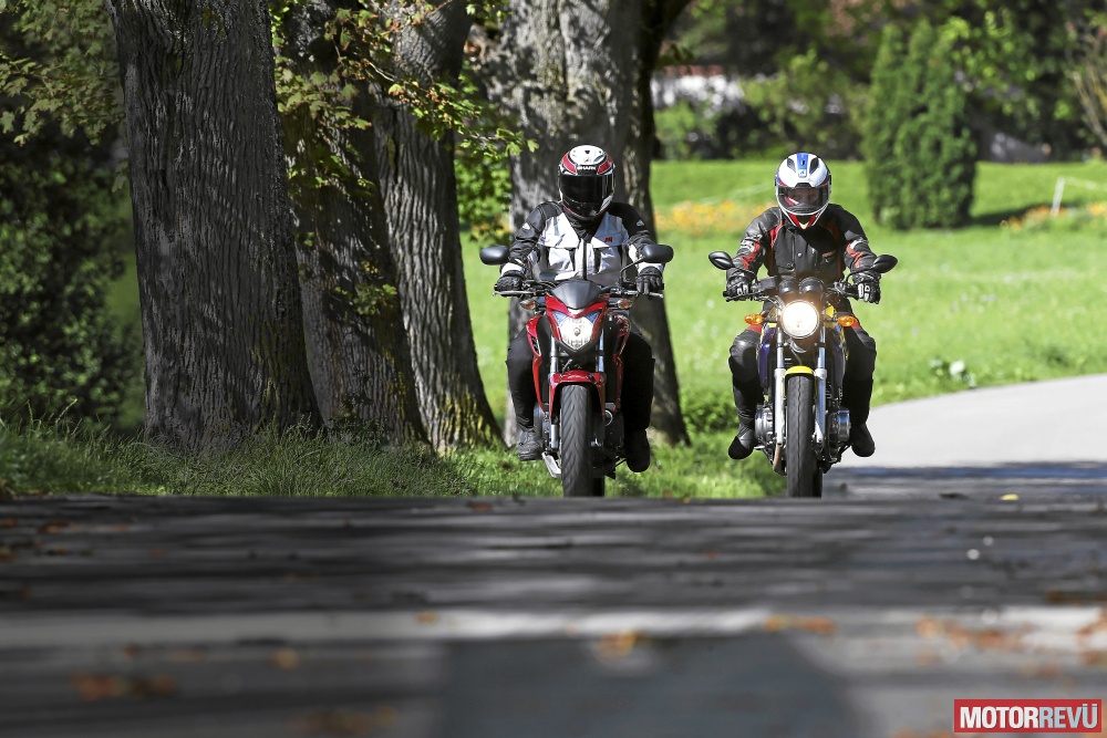 Motorok Tesztek galériája Honda CB500 (1998) és CB500F (2013) Motorok Tesztek galériája Honda CB500 (1998) és CB500F (2013)