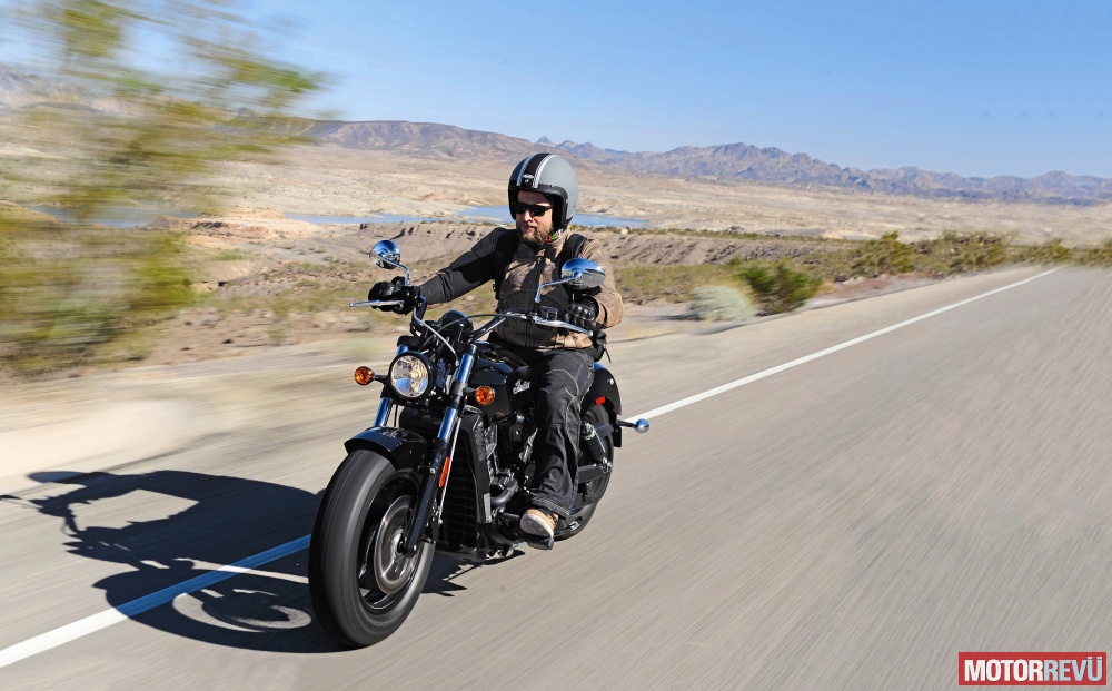 Motorok Tesztek galériája Indian Scout Sixty - 2016