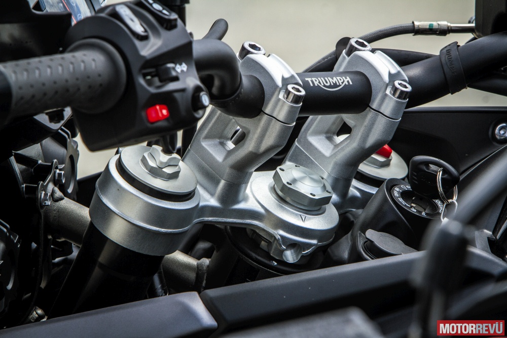 Motorok Tesztek galériája Triumph Tiger 800 XCx XRx 2015 teszt