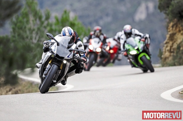 Motorok Tesztek galériája Összehasonlító teszt - Sportmotorok, 1.rész (2016) Motorok Tesztek galériája Összehasonlító teszt - Sportmotorok, 1.rész (2016)