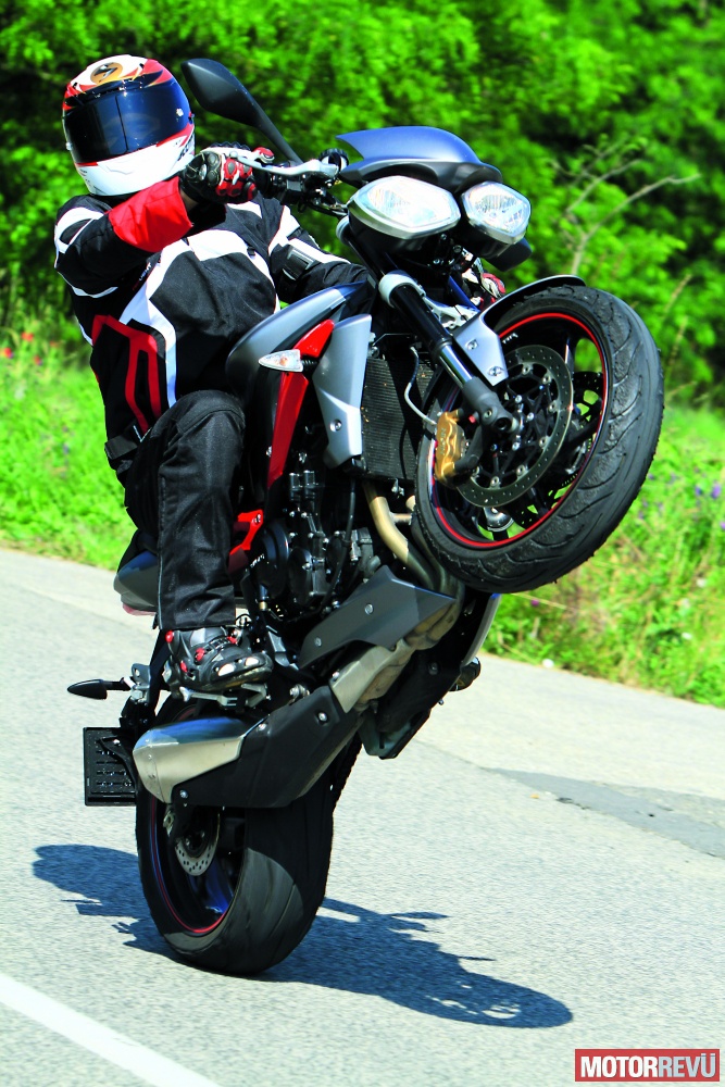 Motorok Triumph Street Triple R