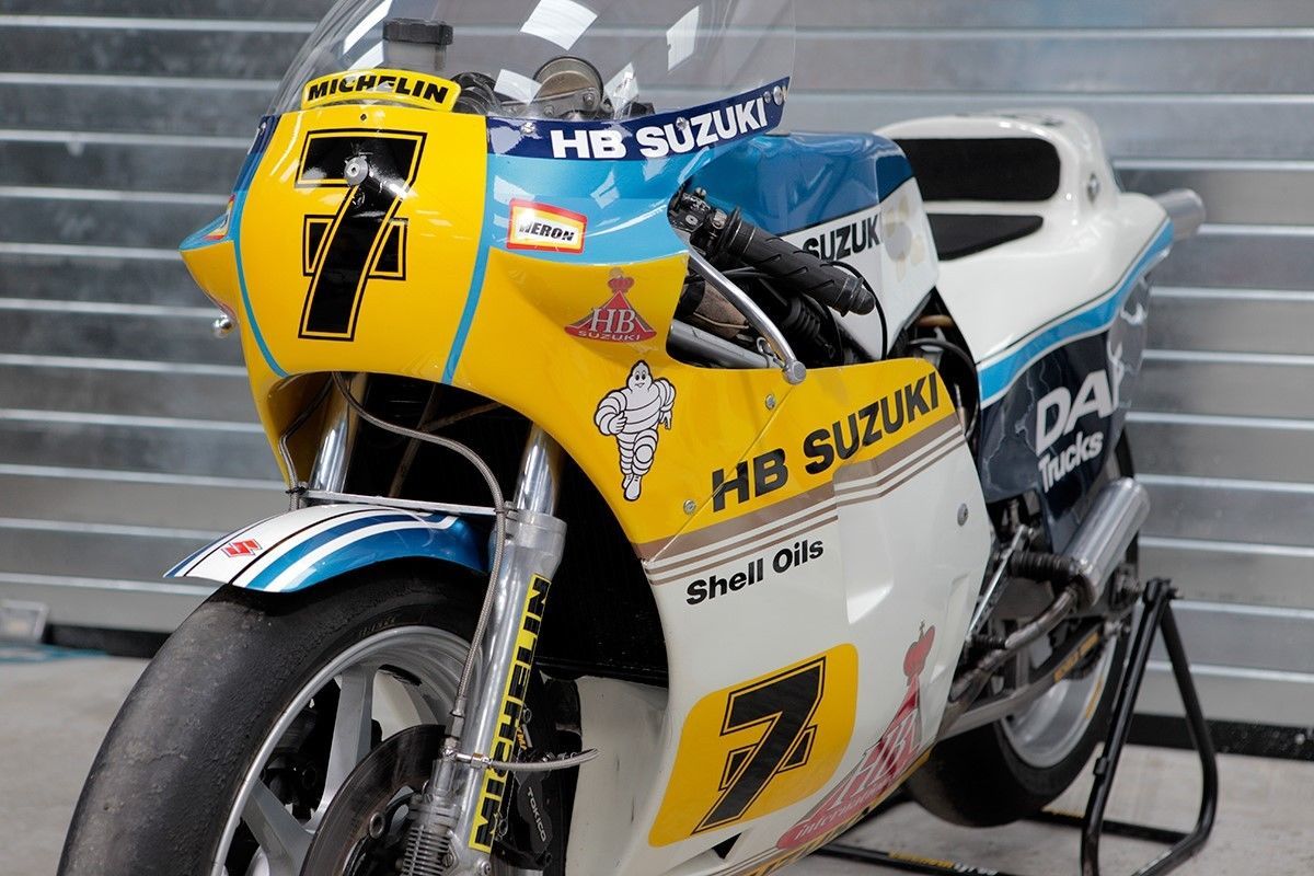 Motorok Versenymotorok Barry Sheene 1983-as Heron Suzuki RGB500-asa Motorok Versenymotorok Barry Sheene 1983-as Heron Suzuki RGB500-asa