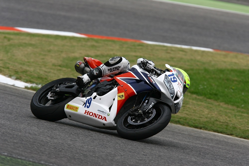 Motorok Versenymotorok Schmidt Racing Motorok Versenymotorok Schmidt Racing
