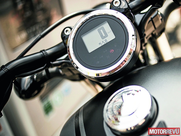 Motorok Yamaha XV950R